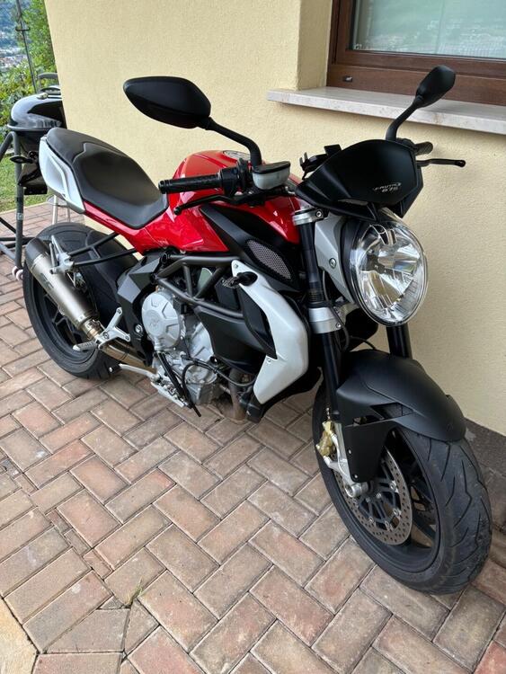 MV Agusta Brutale 675 (2011 - 15) (3)