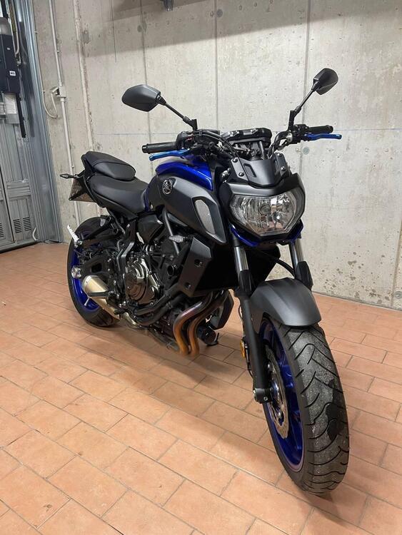 Yamaha MT-07 (2018 - 20) (2)