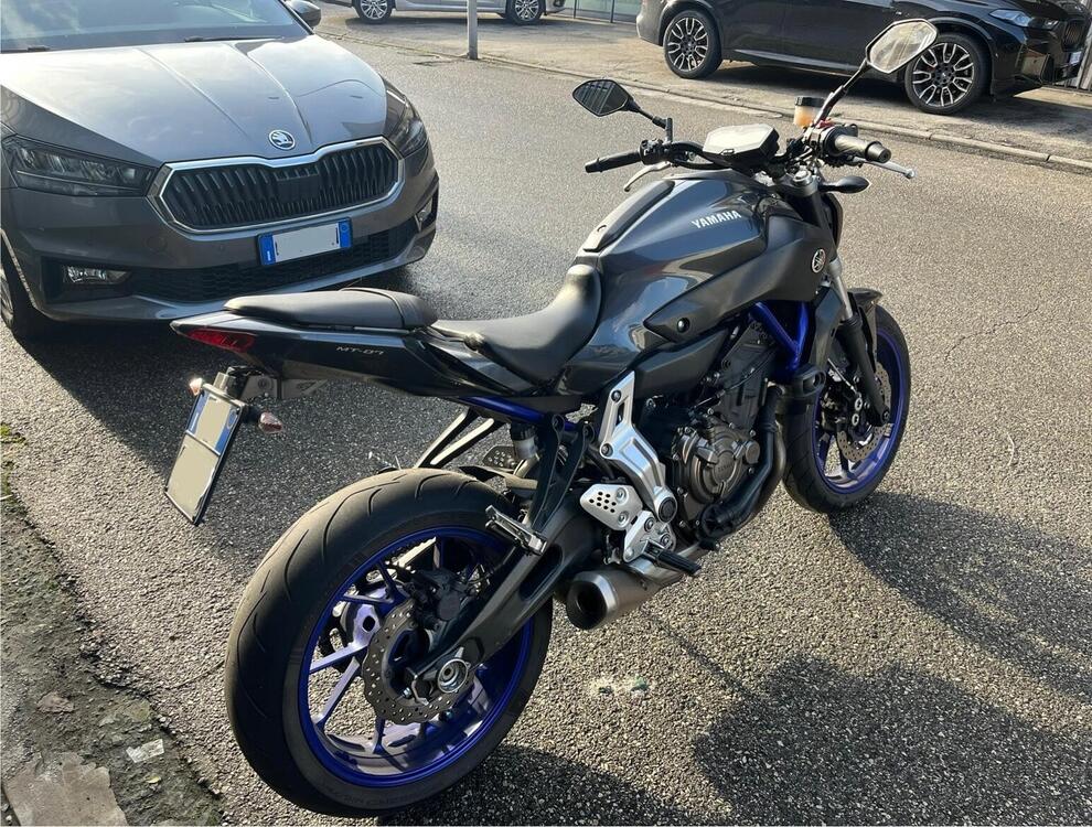 Yamaha MT-07 (2014 - 16) (2)