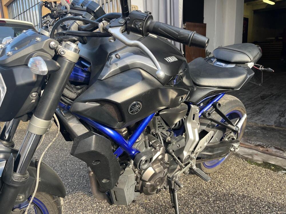 Yamaha MT-07 (2014 - 16) (4)