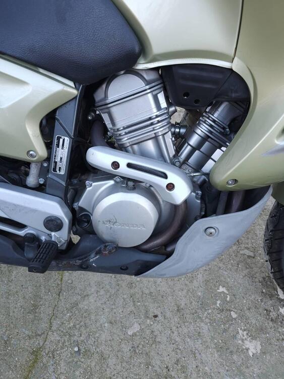 Honda Transalp XL 650V (2000 - 04) (5)