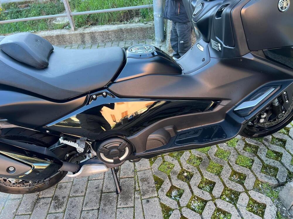 Yamaha T-Max 560 Tech Max (2022 - 24) (4)