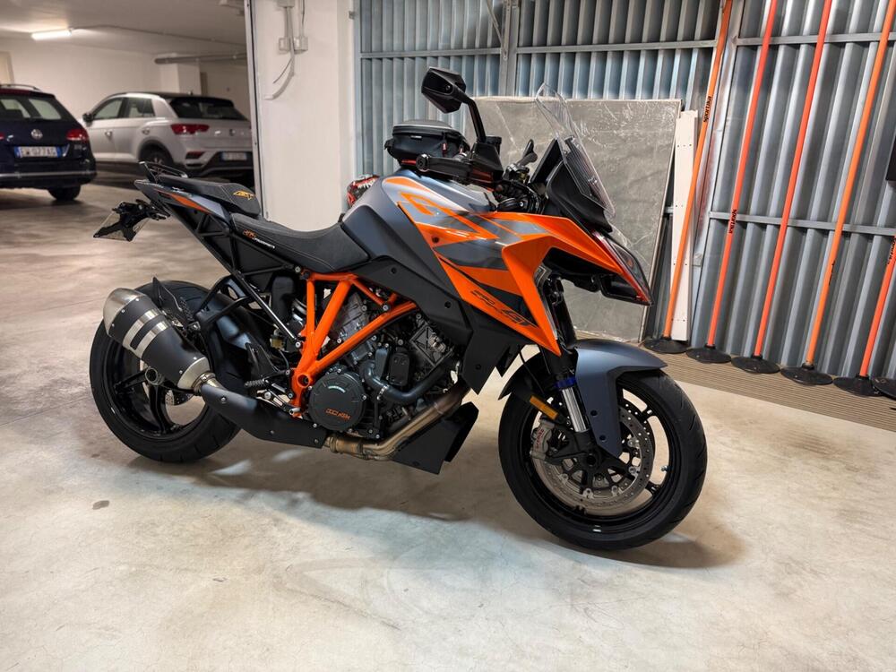 KTM 1290 Super Duke GT (2022 - 24) (3)