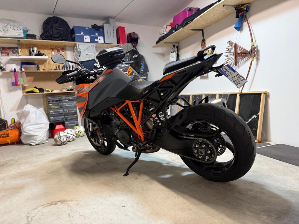 KTM 1290 Super Duke GT (2022 - 24) (4)