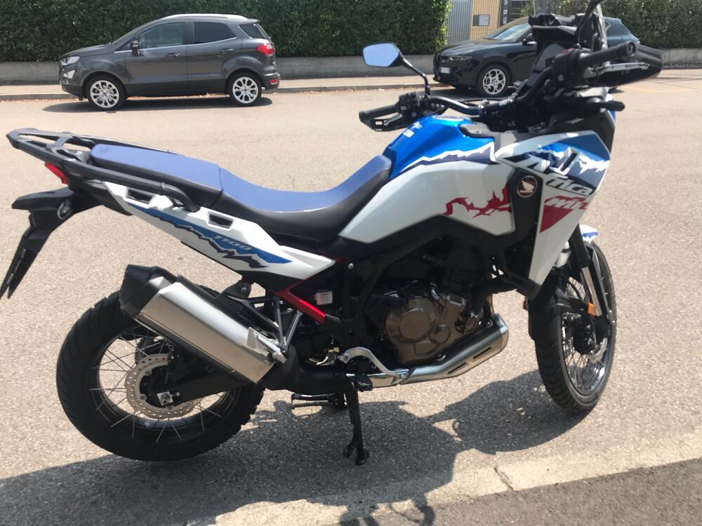 Honda Africa Twin CRF 1100L ES (2024 - 25) (2)