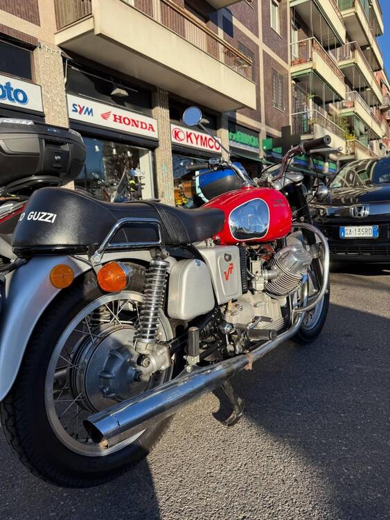 Moto Guzzi v7 (2)