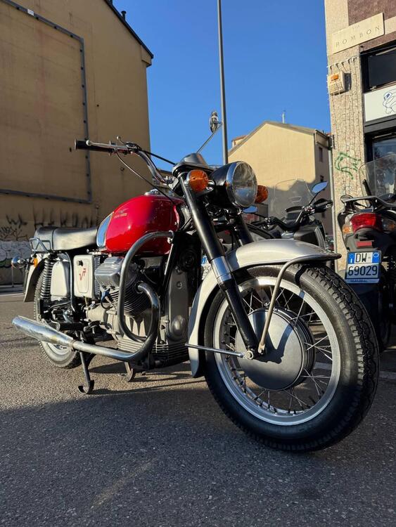 Moto Guzzi v7 (3)