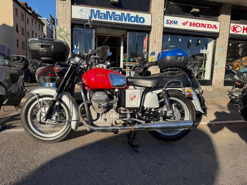 Moto Guzzi v7 (5)