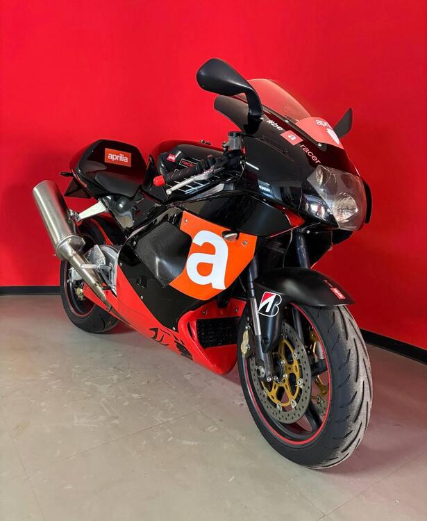 Aprilia RSV 1000 (2000 - 01) (2)