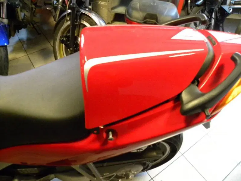 Honda VFR 800 (1998 - 01) (17)