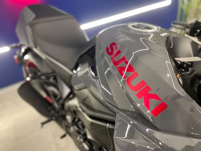 Suzuki Katana 1000 (2022 - 26) (8)