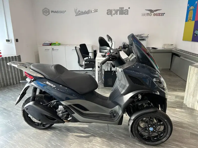 Piaggio MP3 310 (2025 - 26)