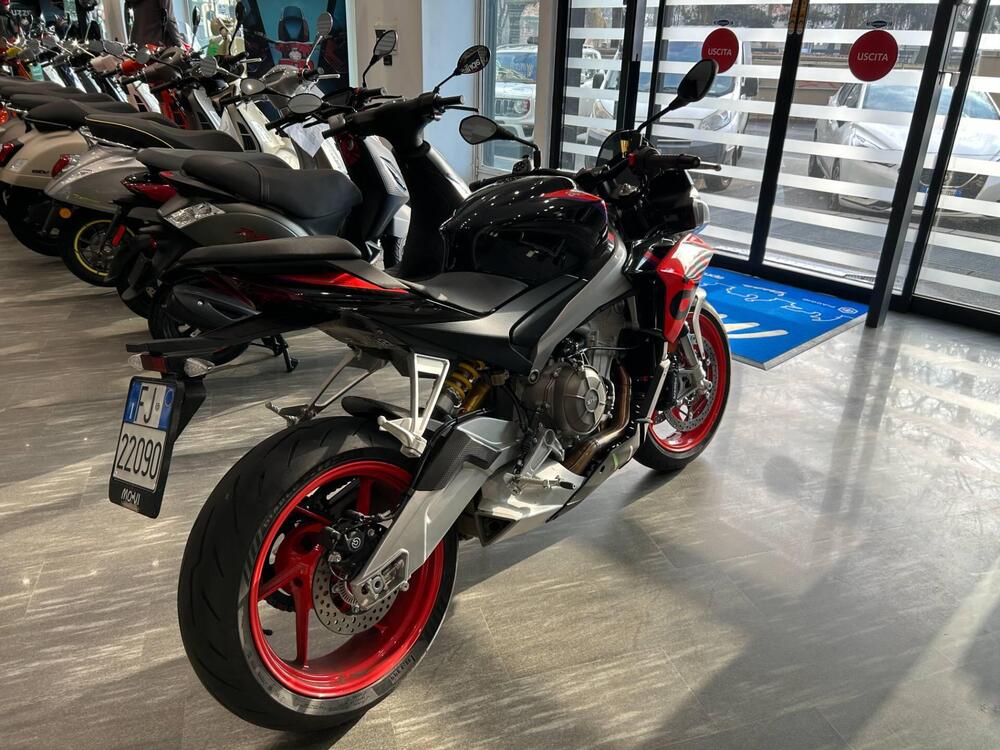 Aprilia Tuono 660 Factory (2022 - 24) (3)