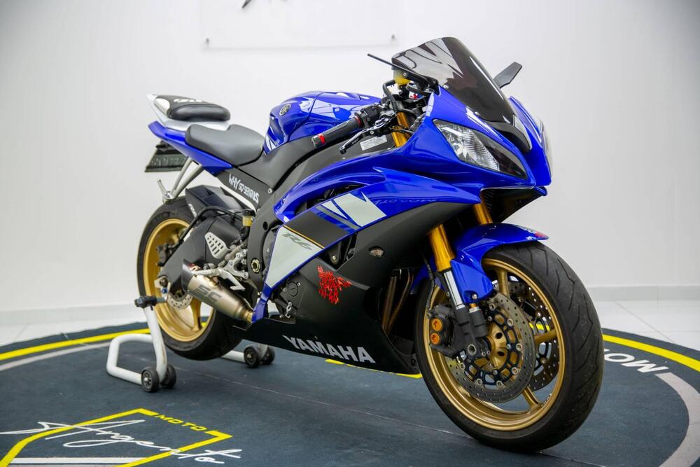 Yamaha YZF R6 (2008 - 09) (2)