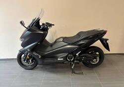 Yamaha T-Max 560 Tech Max (2021) usata