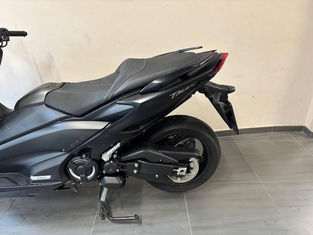 Yamaha T-Max 560 Tech Max (2021) (3)