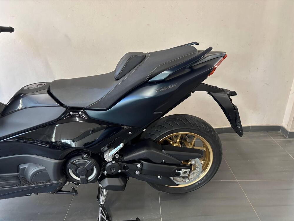 Yamaha T-Max 560 Tech Max (2022 - 24) (3)