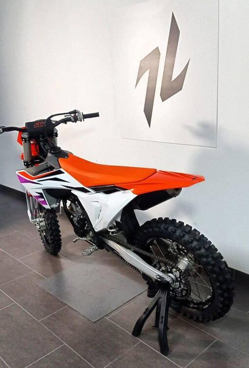 KTM 250 SX-F (2024) (5)