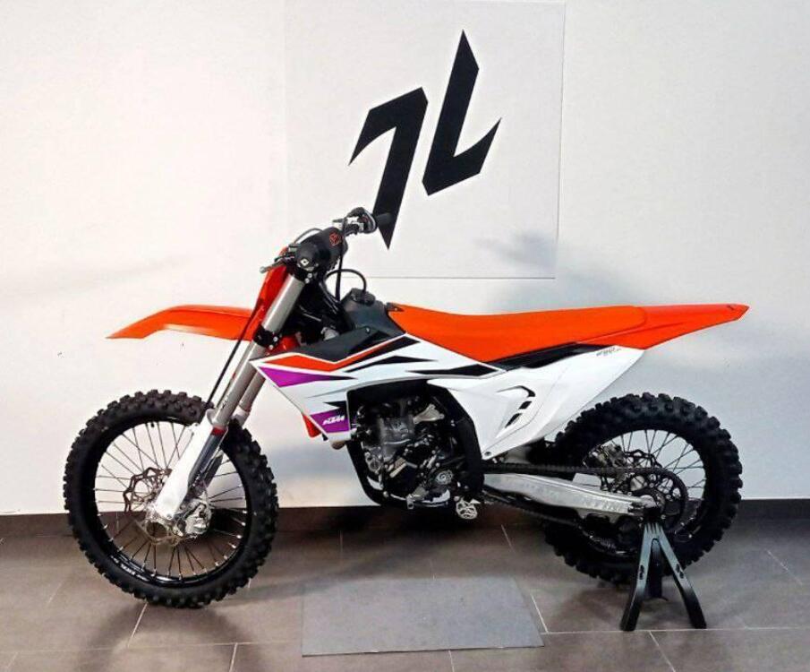 KTM 250 SX-F (2024) (3)