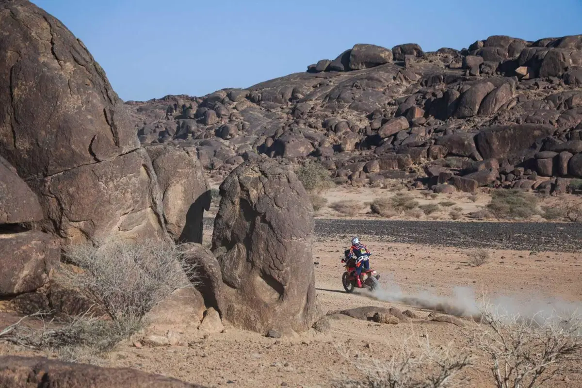 Dakar 2025. T3, Santolino e la sorpresa Varawa a Al Henakiayh. Speciale ridotta [VIDEO] (27)