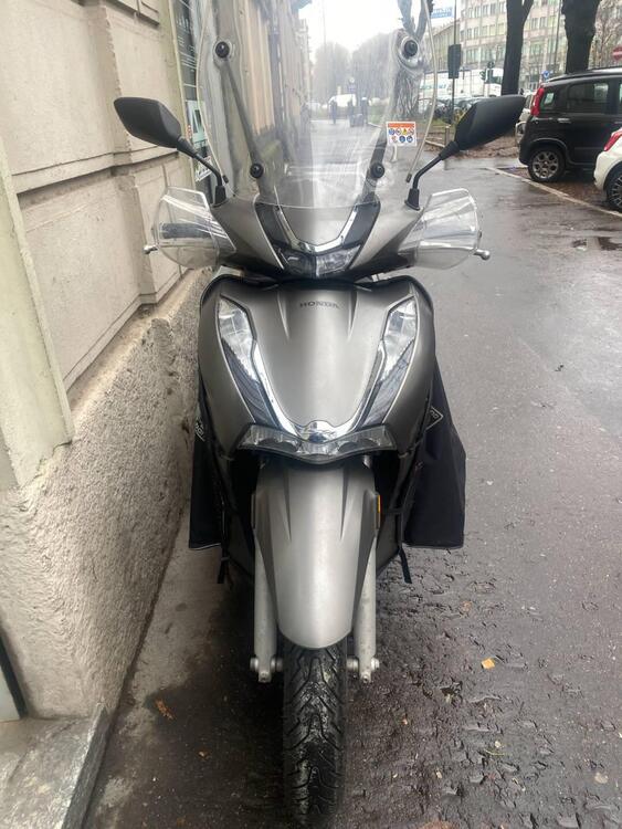 Honda SH 350 Sport (2021 - 24) (2)