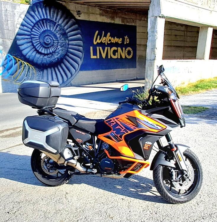 KTM 1290 Super Adventure S (2021) (4)