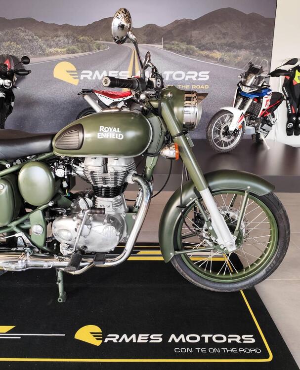 Royal Enfield Classic 500 EFI Battle Green (2017 - 20) (2)