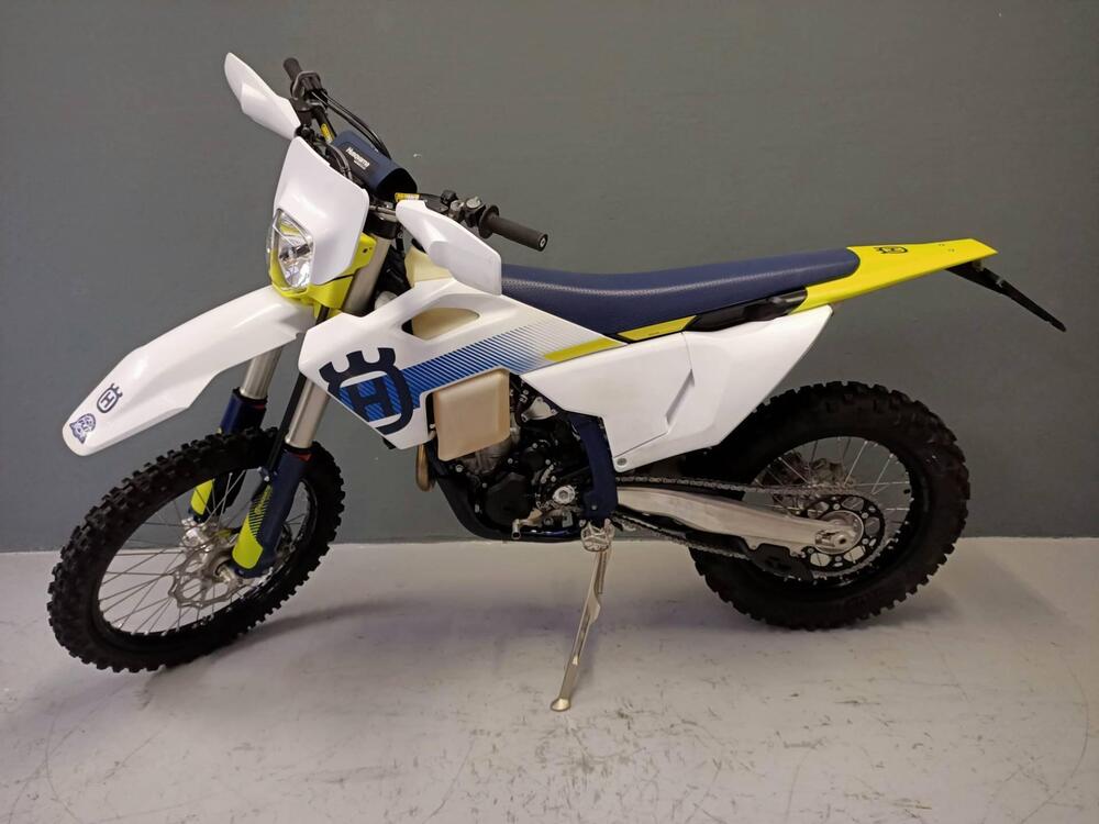 Husqvarna FE 350 (2024) (2)