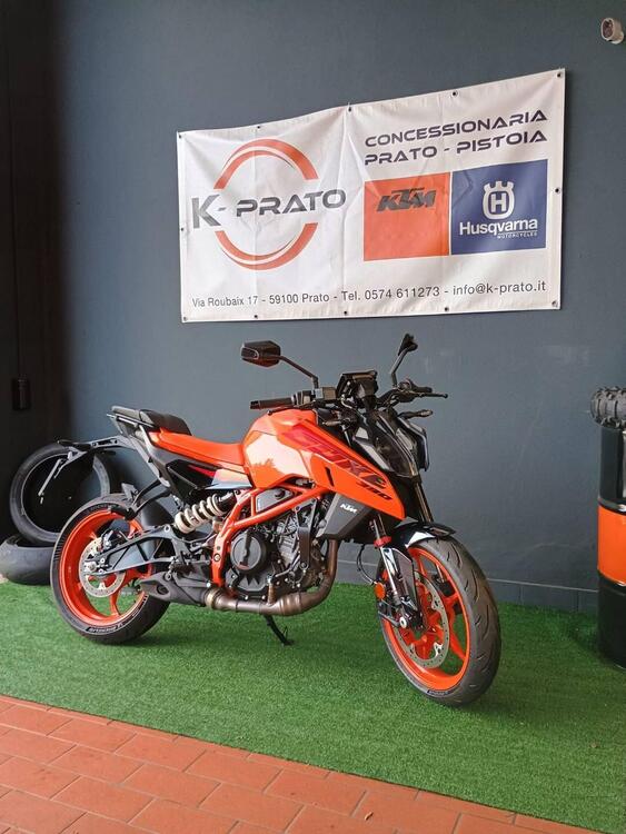 KTM 390 Duke (2024 - 25) (2)