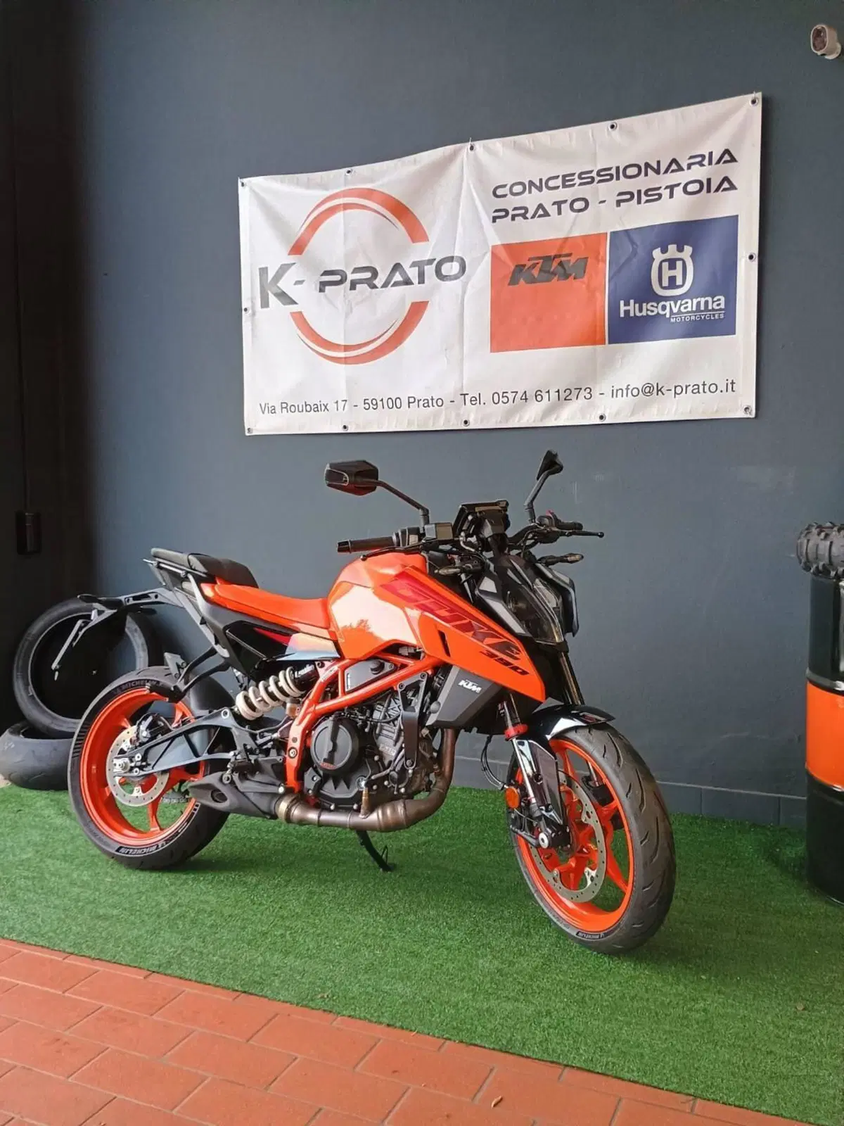 KTM 390 Duke (2024 - 25) (2)
