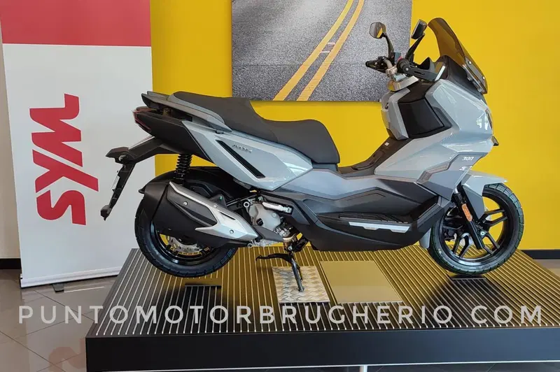 Sym ADX 300 (2024 - 26) (2)