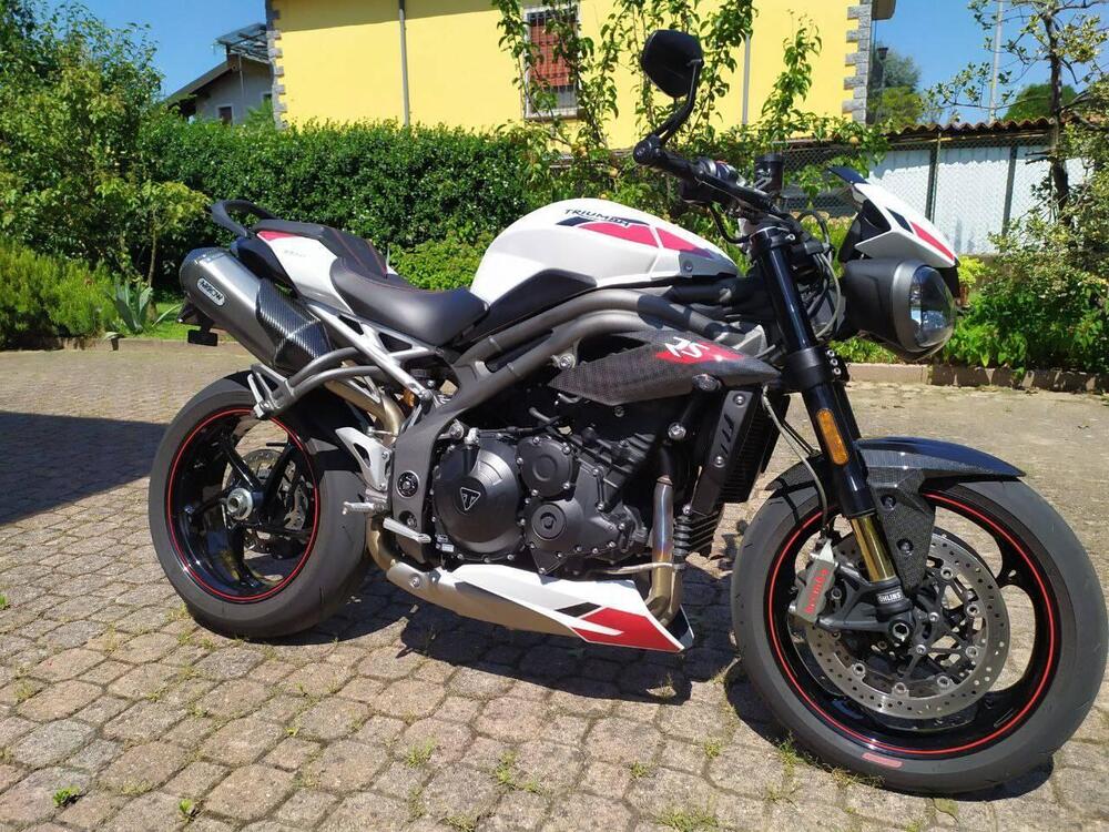 Triumph Speed Triple 1050 RS (2018 - 20) (2)