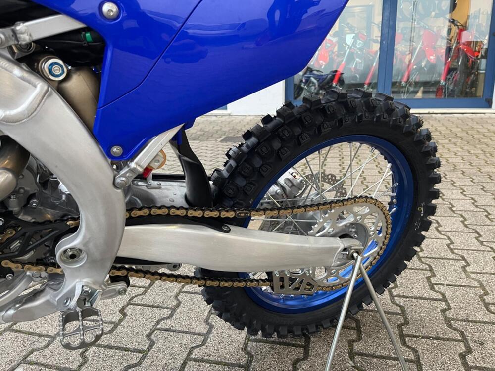 Yamaha YZ 450 F (2025) (5)