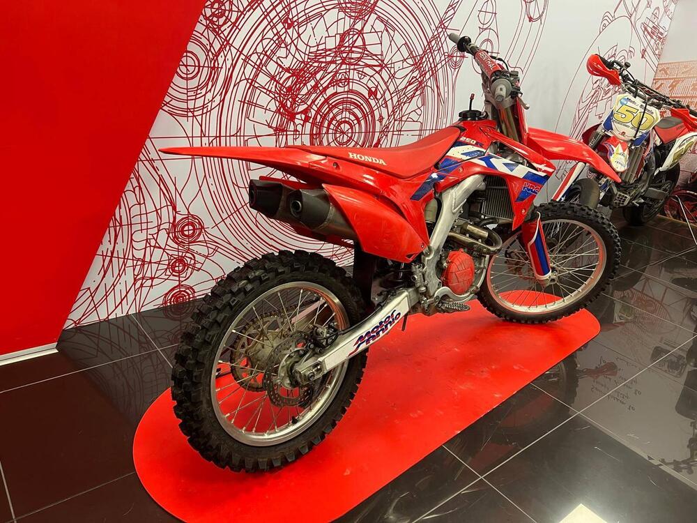 Honda CRF 250 R (2017) (5)