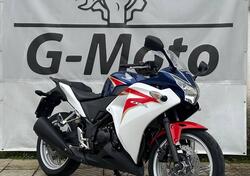 Honda CBR 250 R (2010 - 14) usata