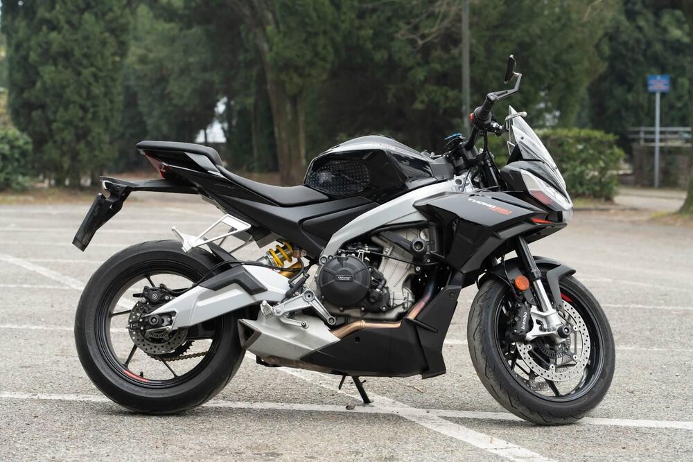 Aprilia Tuono 660 Factory (2022 - 24) (3)