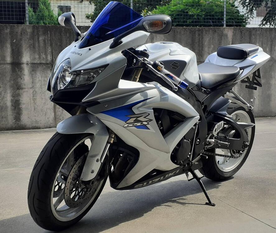 Suzuki GSX R 600 (2008 - 10) (3)