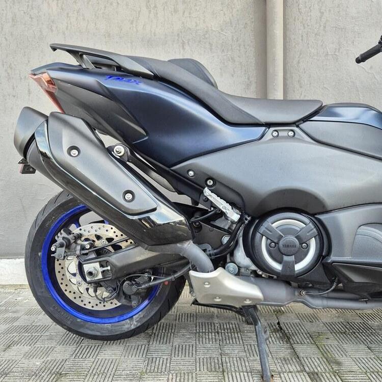 Yamaha T-Max 560 (2022 - 24) (2)