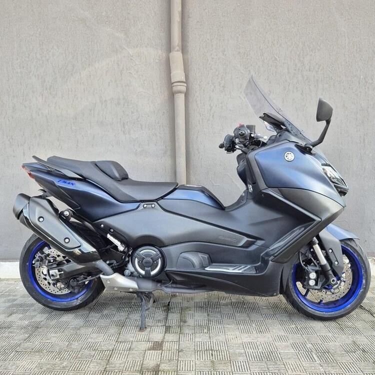 Yamaha T-Max 560 (2022 - 24)