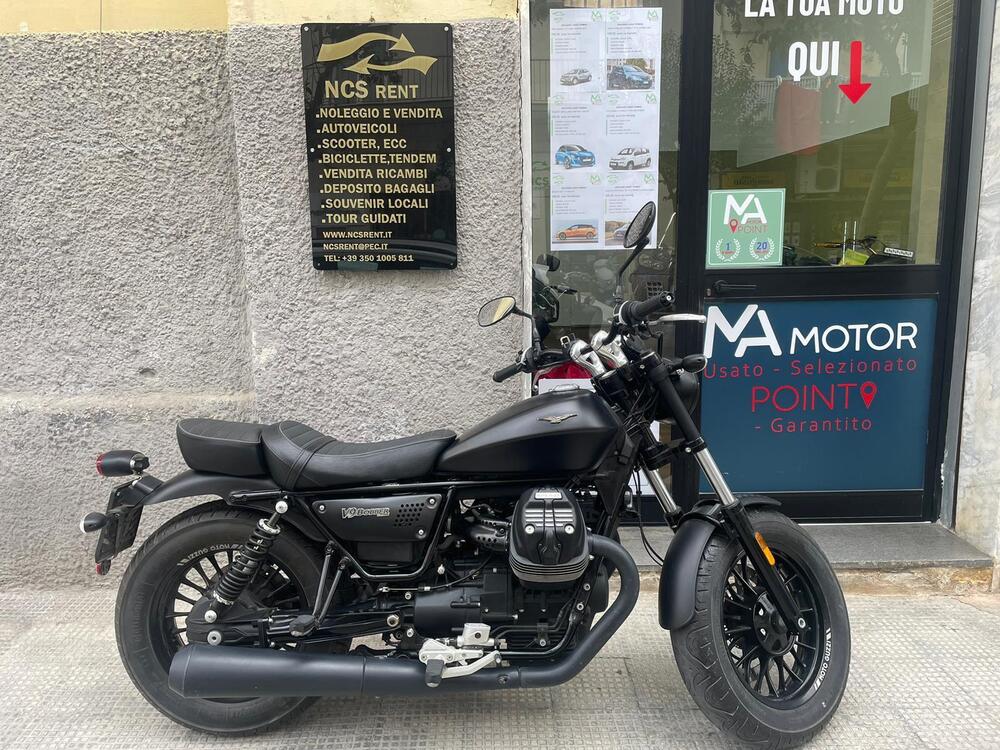 Moto Guzzi V9 Bobber (2018 - 20) (3)