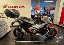 Honda X-ADV 750 DCT Adventure (2021 - 24) usata