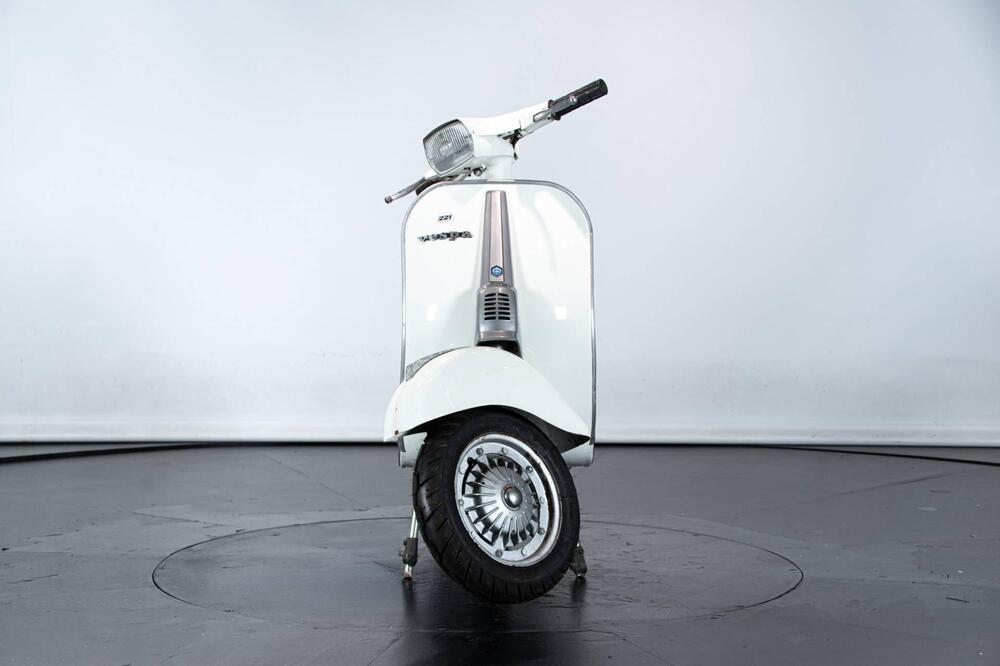 Piaggio VESPA 50 SPECIAL (3)