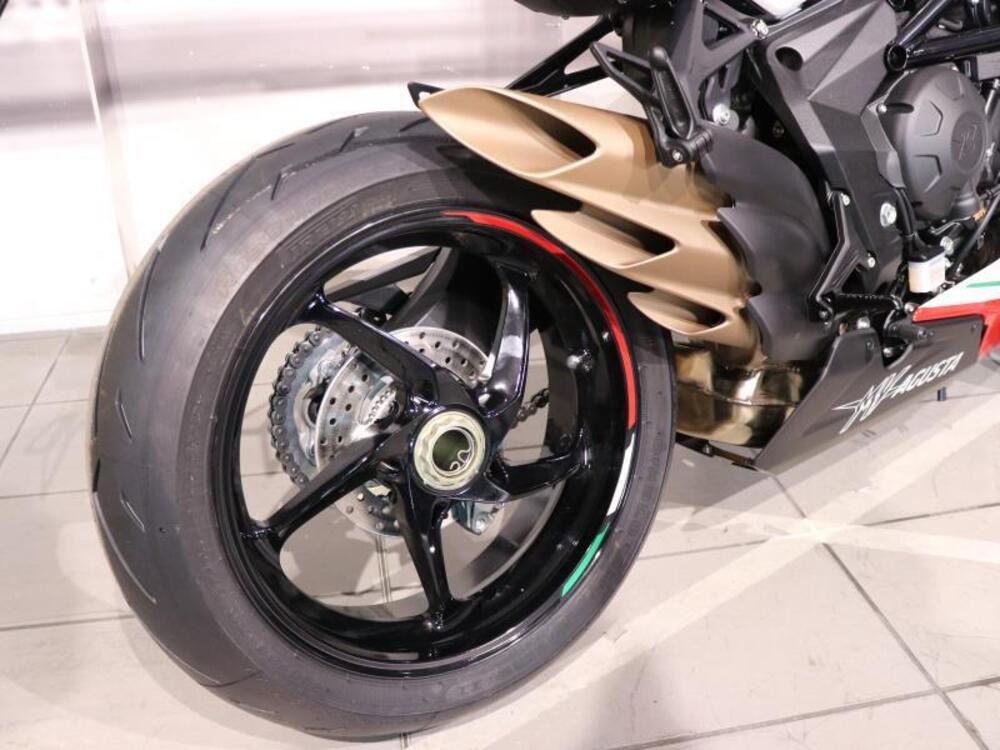 MV Agusta F3 800 RC (2022 - 25) (4)