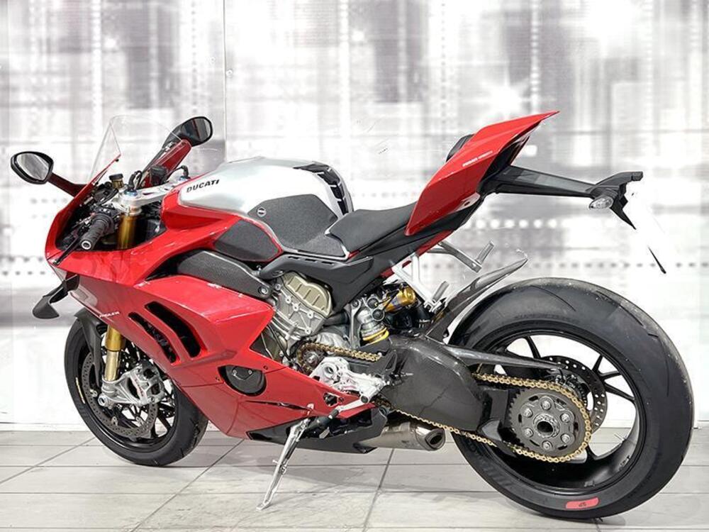 Ducati Panigale V4 1100 (2021) (2)