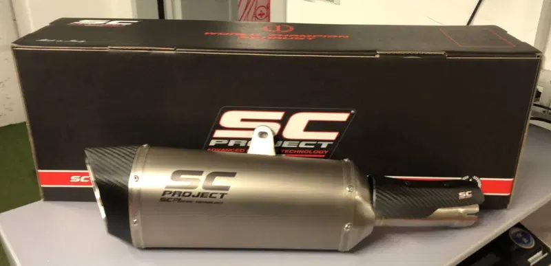 SCARICO OMOLOGATO SC PROJECT PER HONDA HORNET 750. SC-Project Exhaust (2)