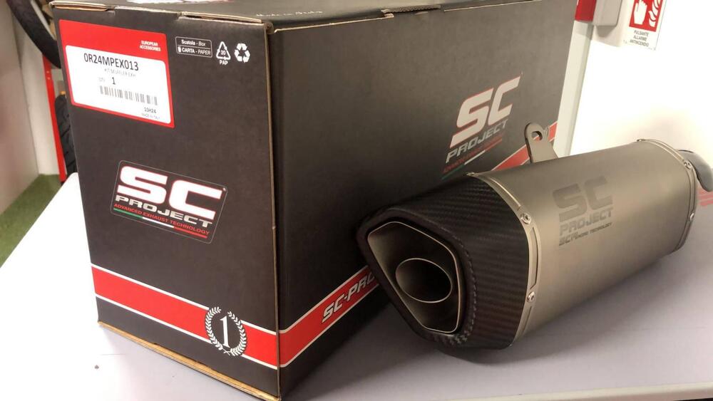 SCARICO OMOLOGATO SC PROJECT PER HONDA HORNET 750. SC-Project Exhaust (3)