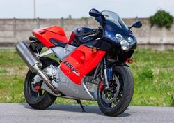 Aprilia rsv 1000 colore cosmo d'epoca