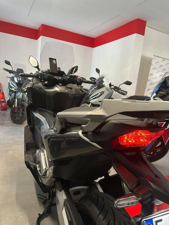 Honda Forza 750 DCT (2021 - 24) (5)