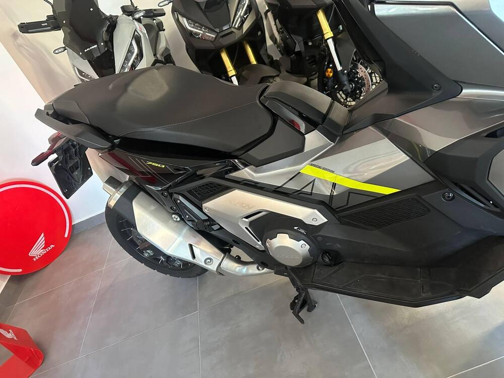 Honda X-ADV 750 DCT Adventure (2021 - 24) (4)