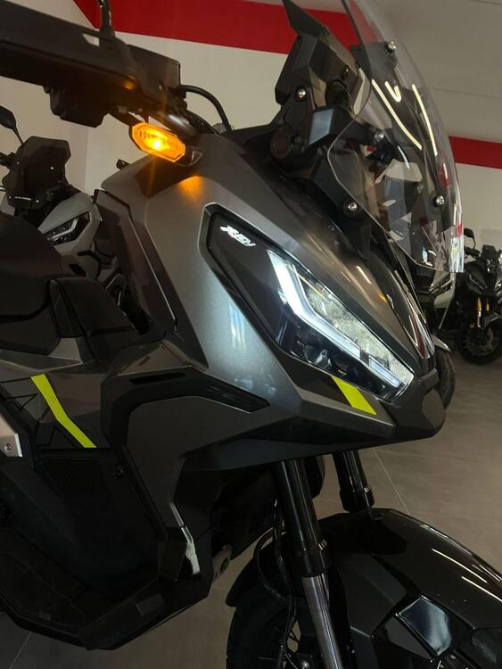 Honda X-ADV 750 DCT Adventure (2021 - 24) (5)